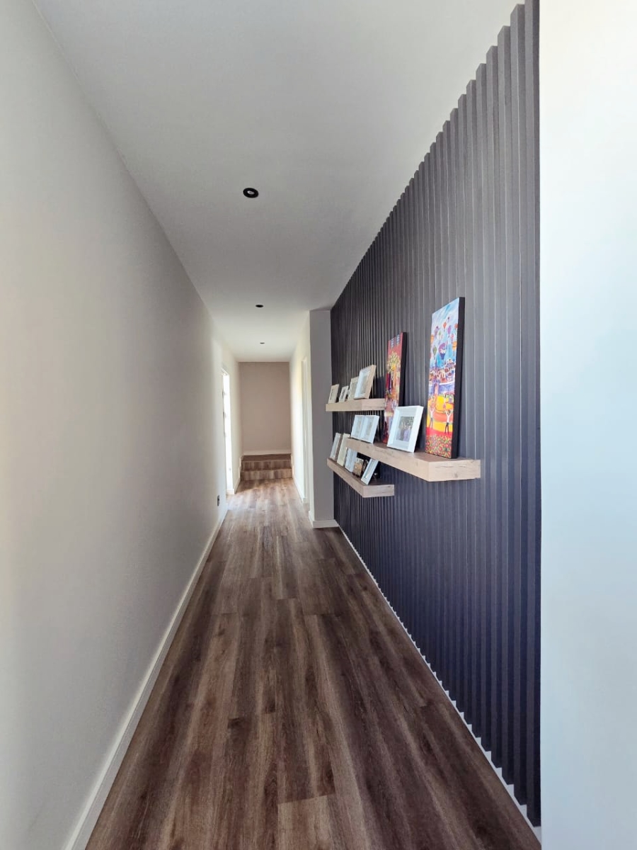 4 Bedroom Property for Sale in Oubaai Western Cape